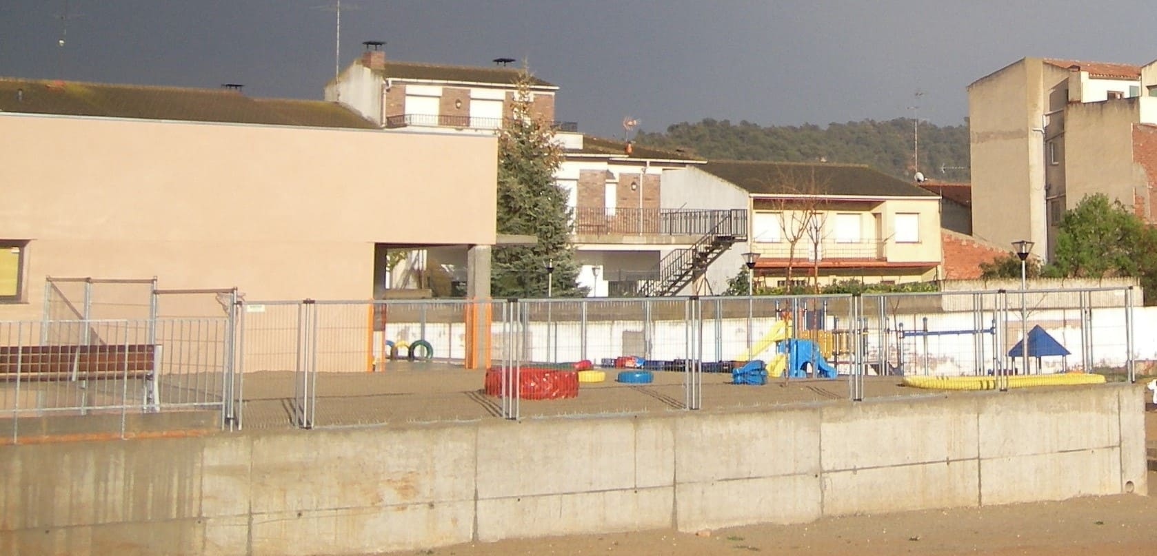 El jardí de l’escola bressol durant el curs 2007-2008