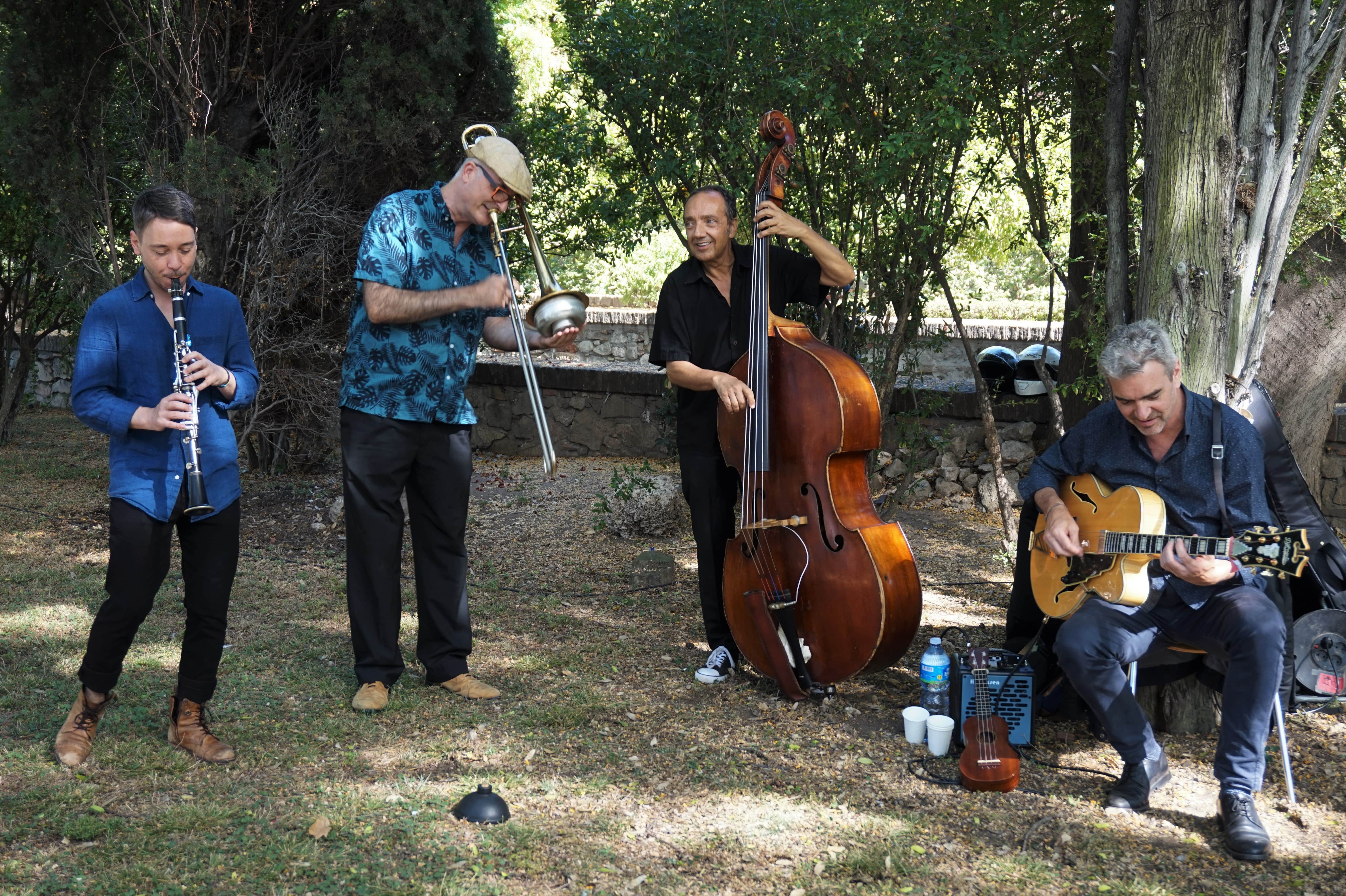 Actuació musical Dumpy Lobster