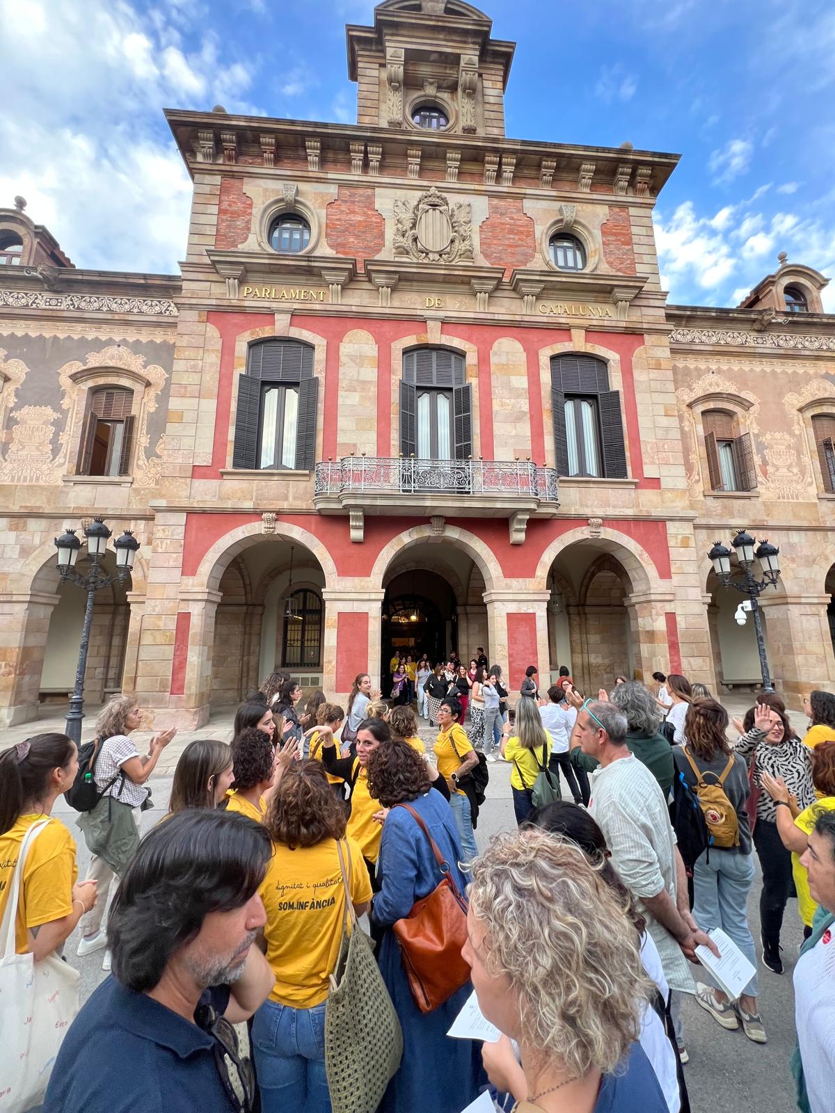 Plana oberta. Una reflexió entorn del camí  cap al reconeixement de la dignitat educativa del 0-3 