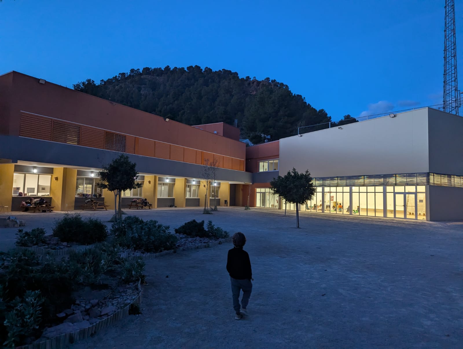 Experiències. Els Aplec El territori com a mestre,  l’escola com a comunitat
