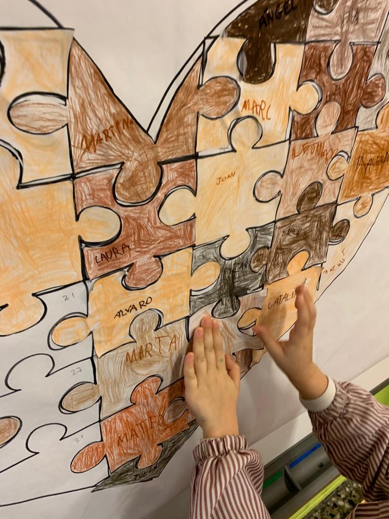 En equipo. Escuelas de paz:  cuando el lenguaje crea mundos