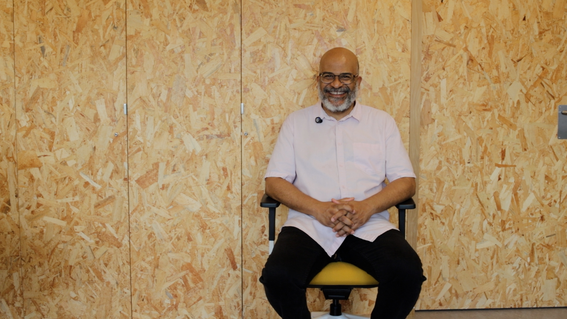 CONVERSA AMB MIQUEL ÀNGEL ESSOMBA: «Construir una escola intercultural implica transformar la nostra manera de mirar la diversitat»