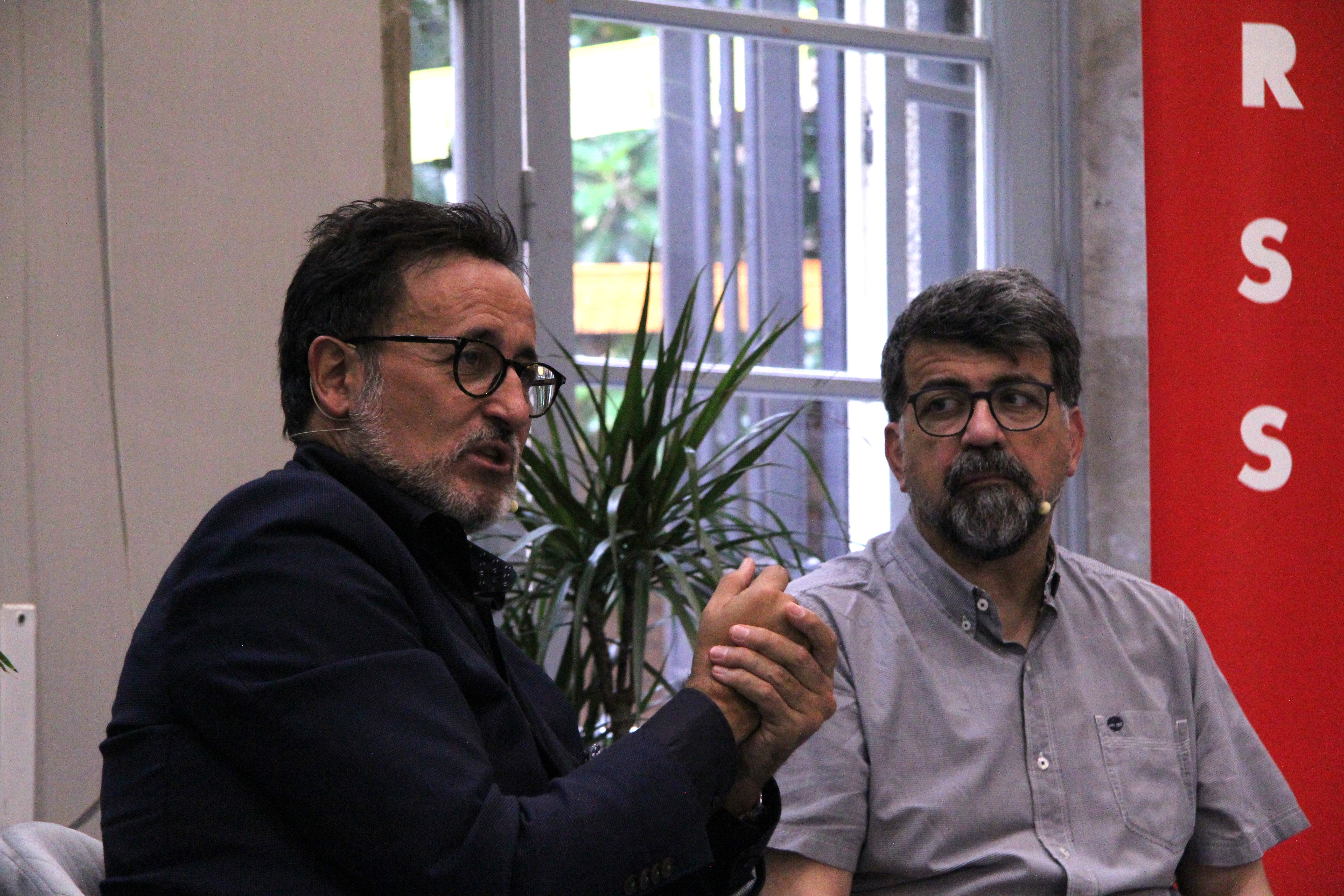 DIÀLEG. La veracitat de la informació: 