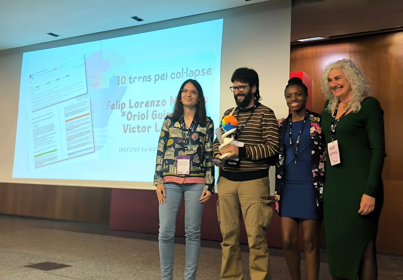 10 torns pel col·lapse