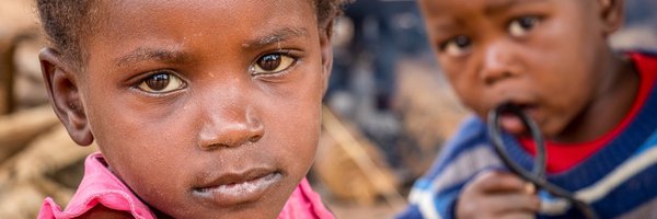 Exposicions del projecte “MIRADES PER ENTENDRE EL MÓN” a disposició de les escoles i entitats que les sol·licitin