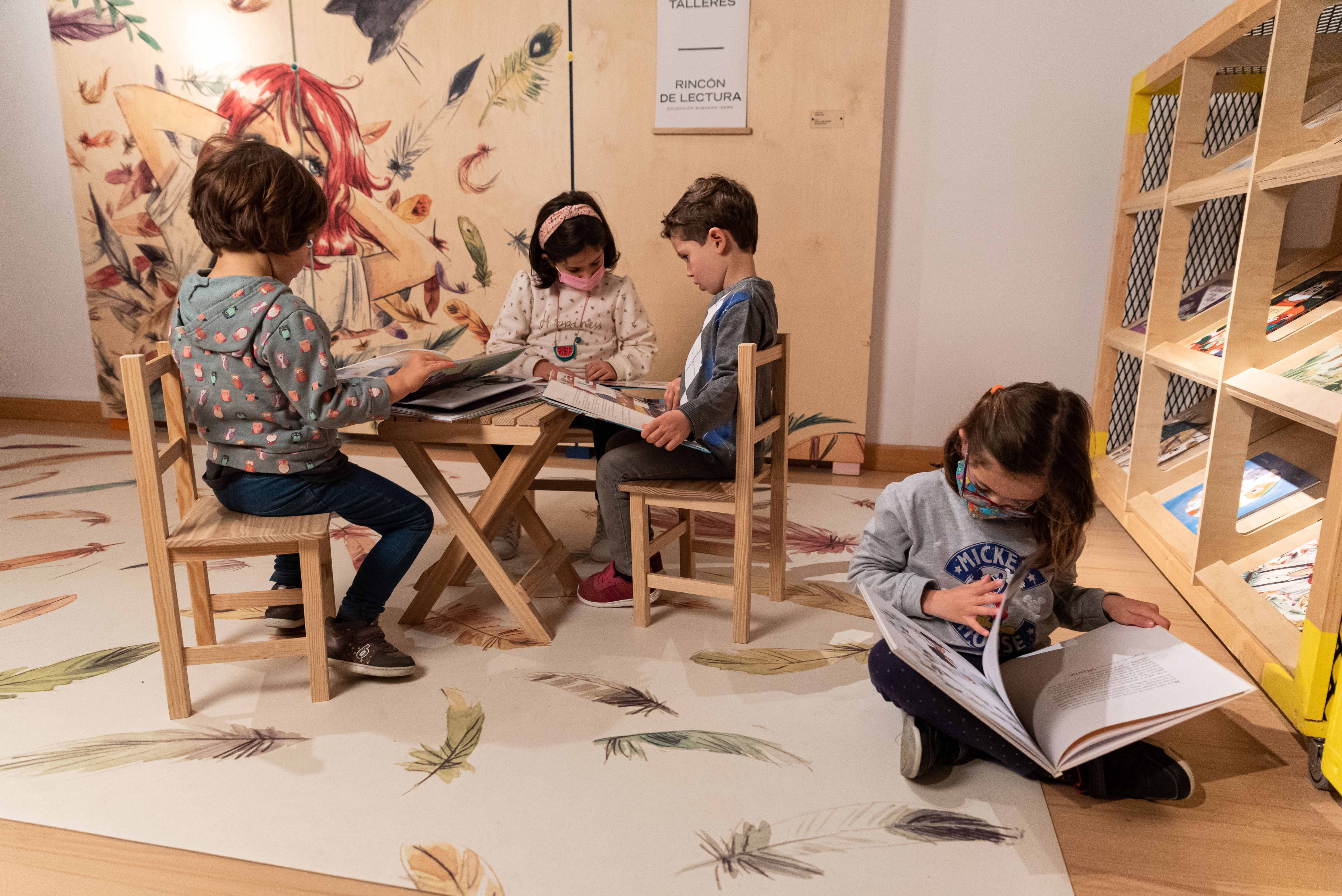 Compartir històries en un racó del món