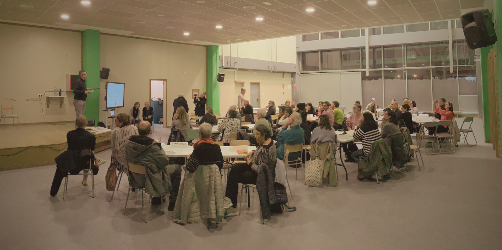 El moviment dels i les mestres. Direccions i cruïlles.