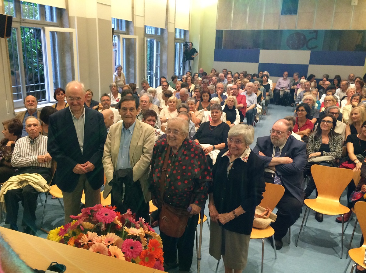 Més de 170 mestres reconeixen la tasca pedagògica de l’associació