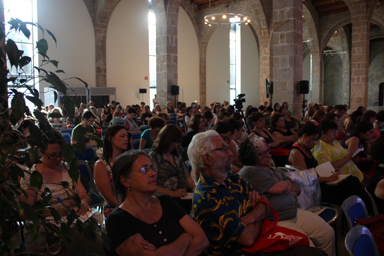 Quan els mestres desborden els límits de l’escola per renovar l’educació