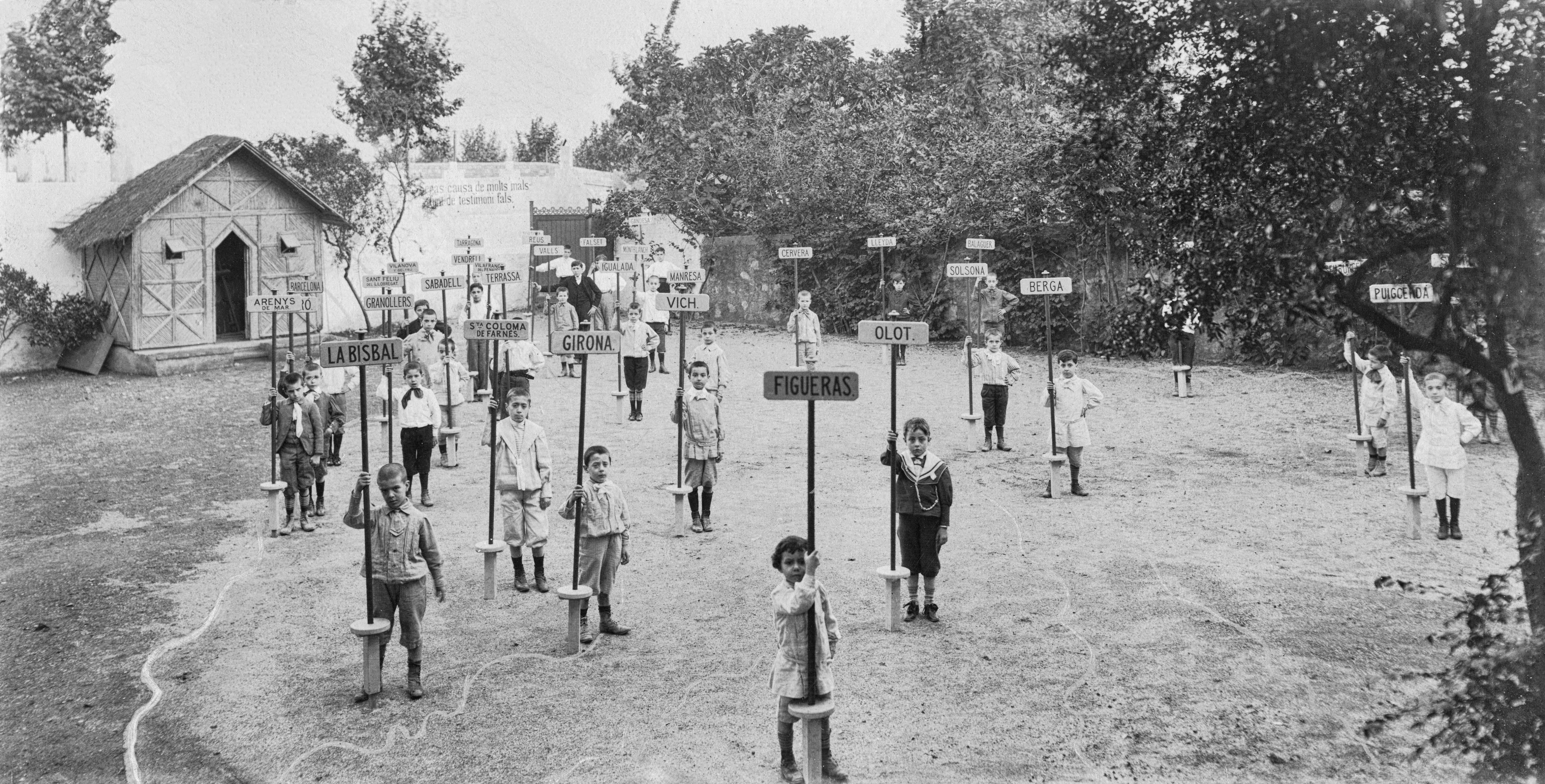 Ve a la memòria. La granja escola del col·legi de Sant Jordi