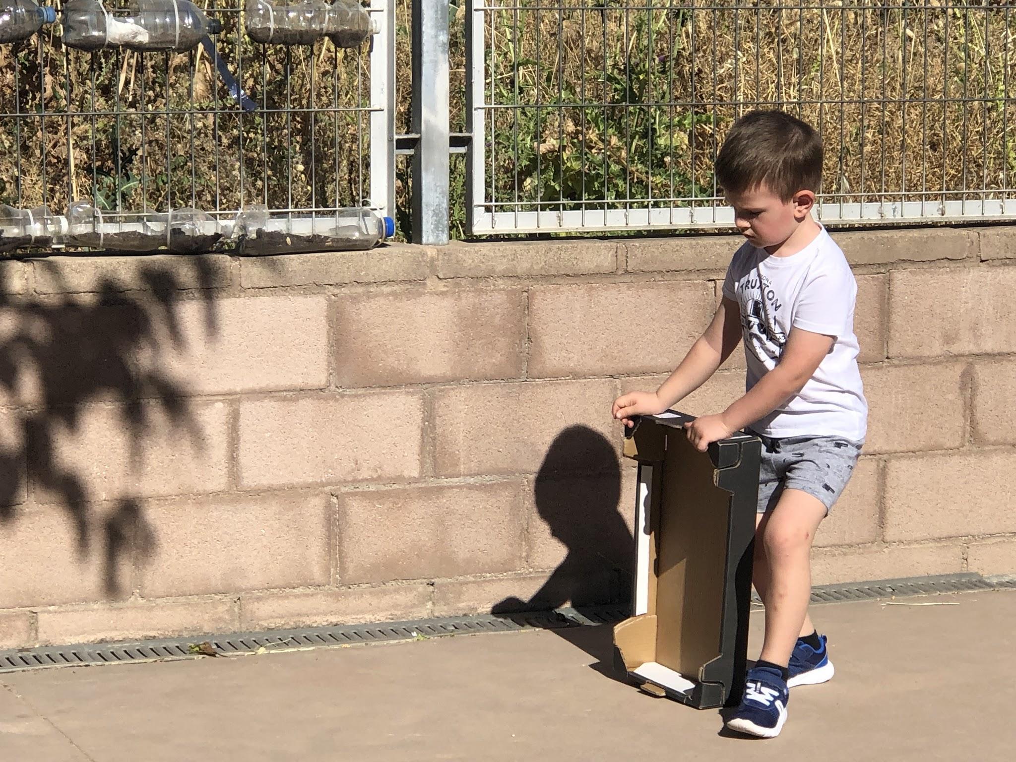 Escuela 3-6. Jugando a ser. Relato vivencial del juego desde el hacer, sentir, pensar y relacionarse