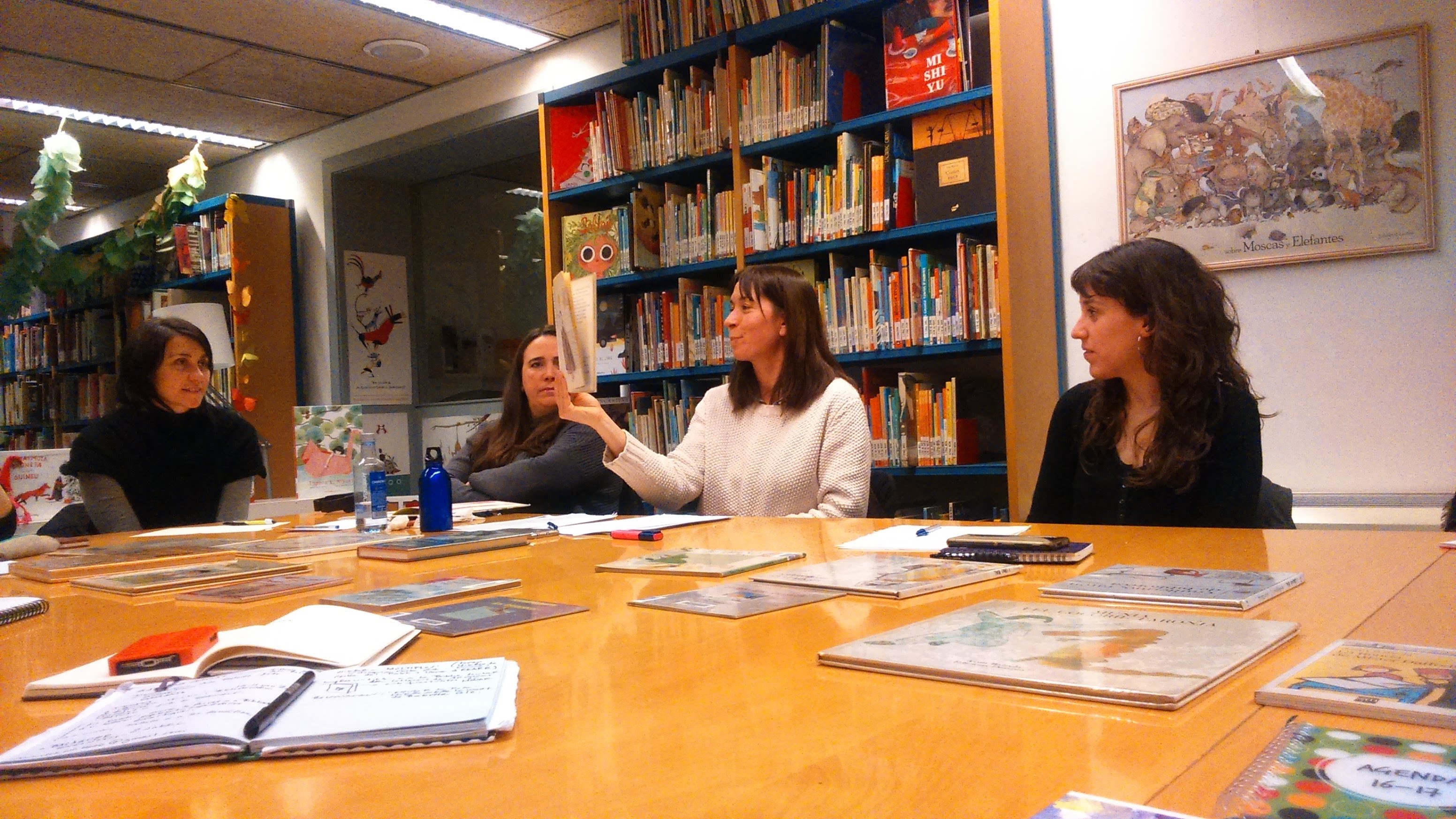 Infant i societat. Conversa amb Anna Solà i Maria Rovira «No treballem els llibres, els vivim»