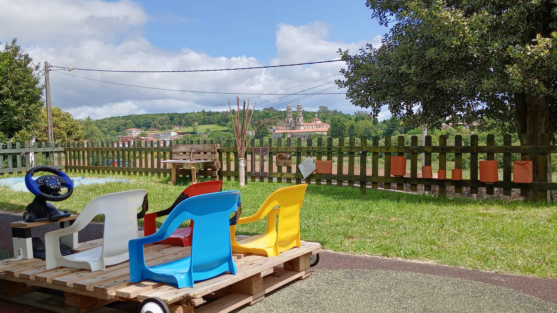 Escuela 0-3. Una pequeña enorme escuela