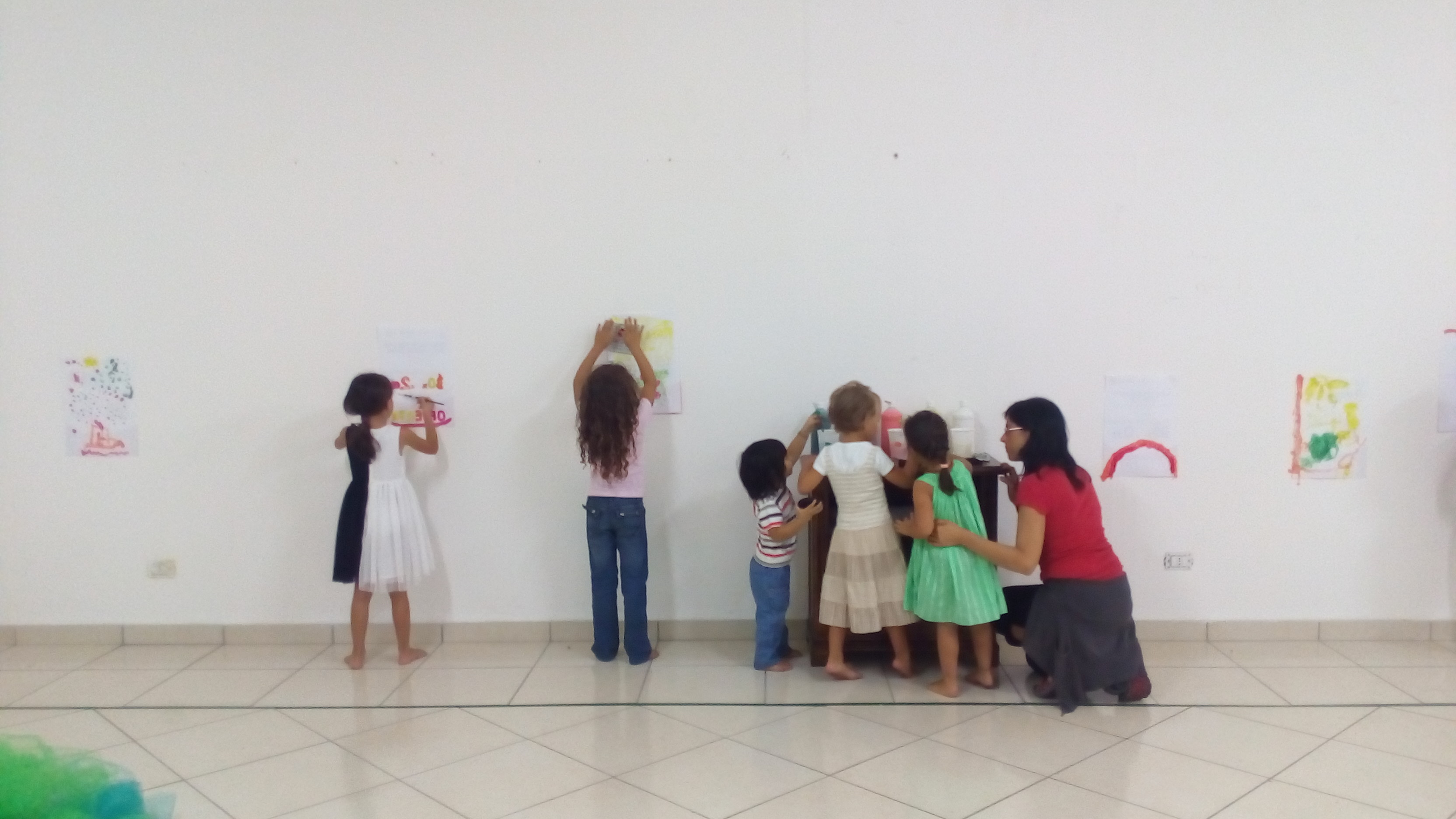 Educar de 0 a 6 años. Redescubrir la relación entre  el arte y la primera infancia