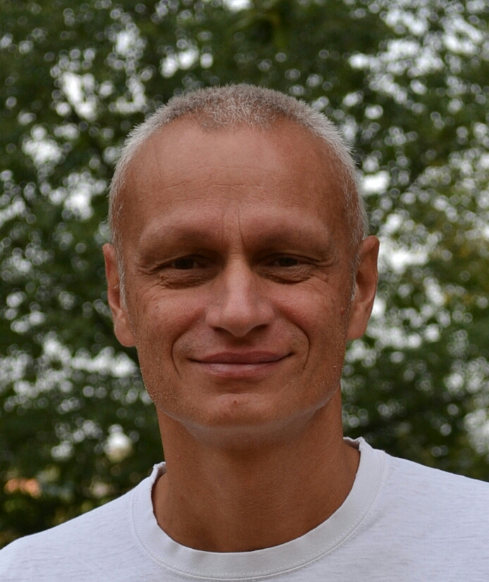 Entrevista a Matteo Bini, atelierista: El risc més gran que poden córrer els infants, és no arriscar-se