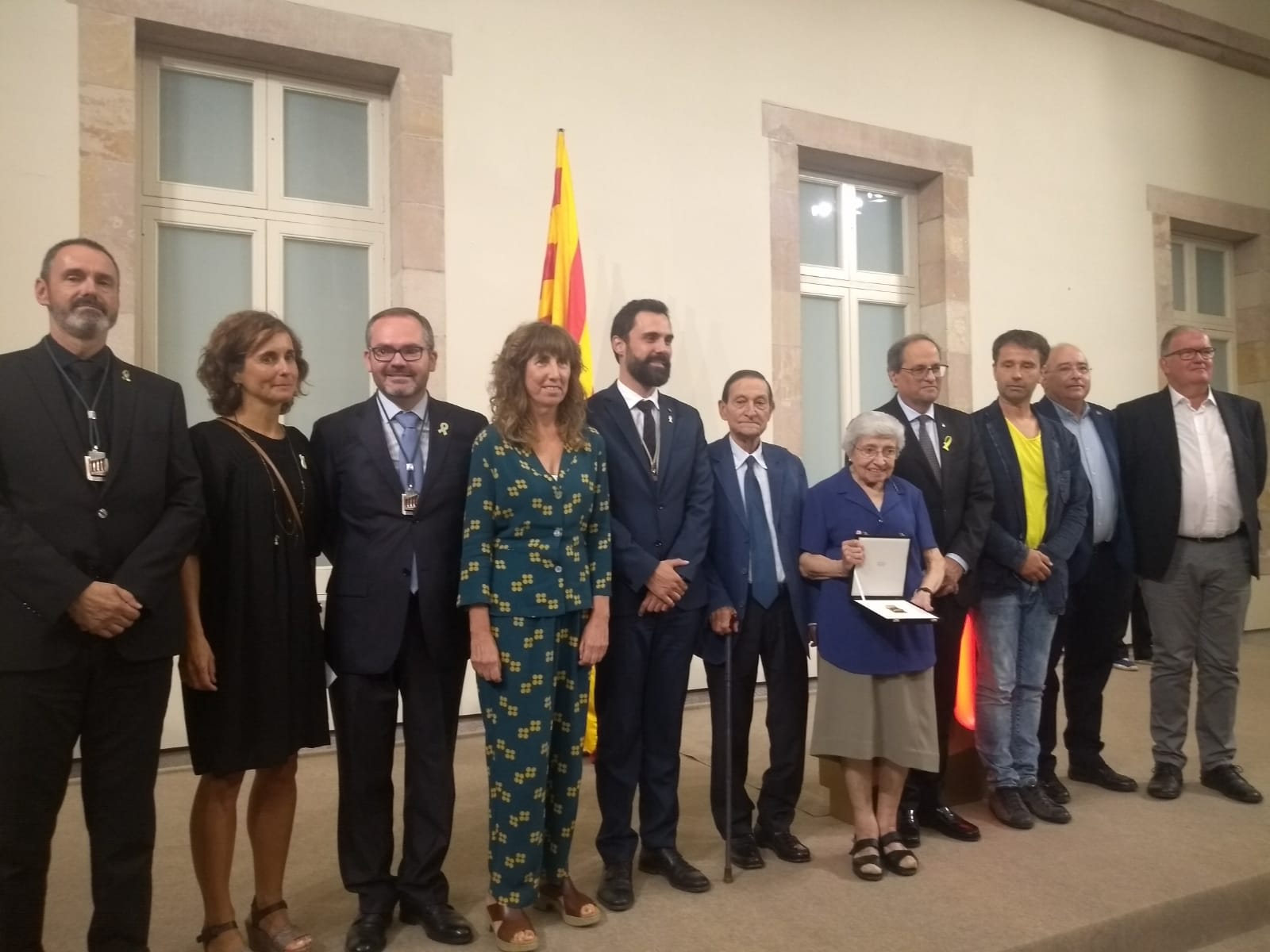 Editorial. Per molts anys mestre