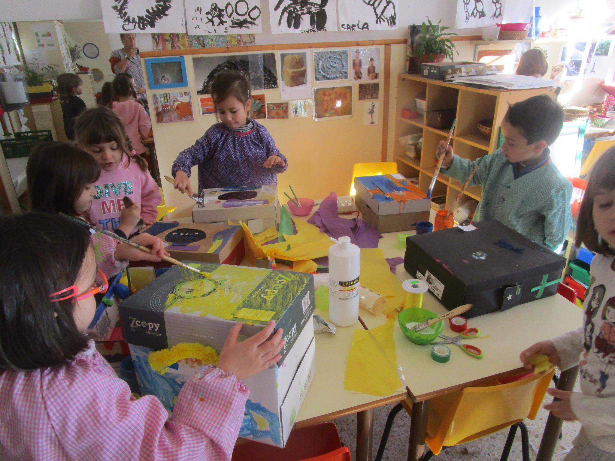 Escola 3-6. Del cuc bola a la selva tot passant per una capsa de sabates
