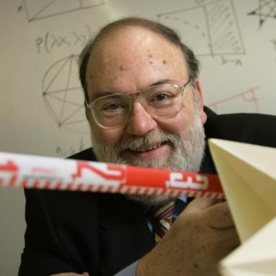 Mor Claudi Alsina, referent matemàtic i divulgador